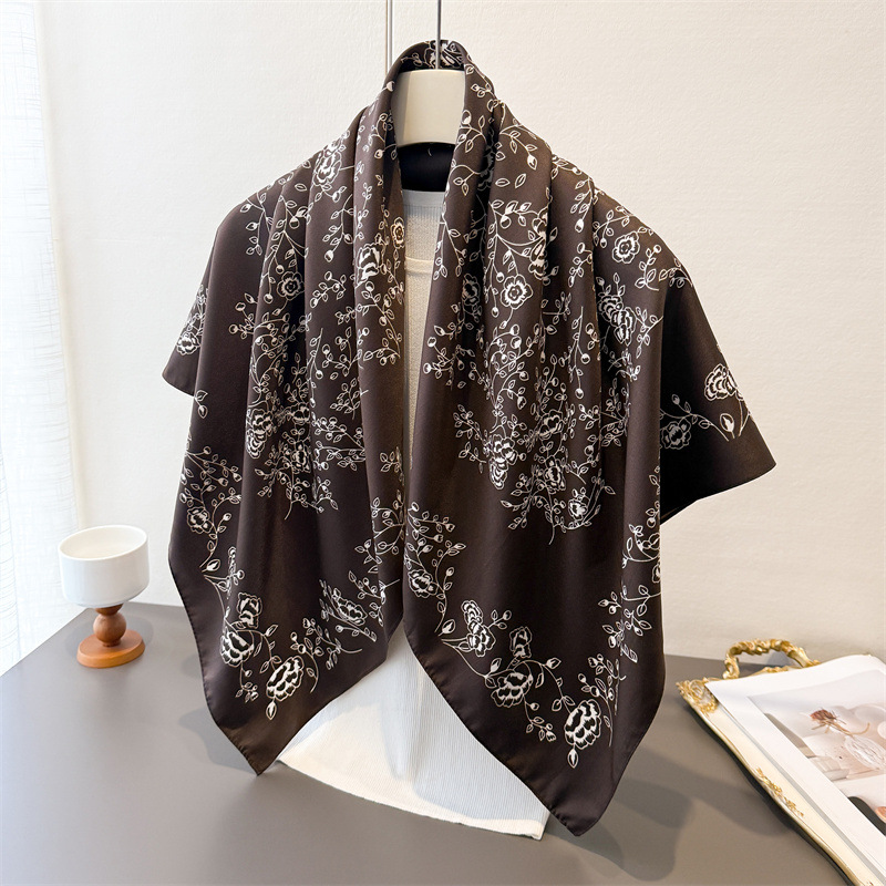 Syal Persegi 90X90Cm Antik Mew - Ascot Neck Scarf ulasan dan harga