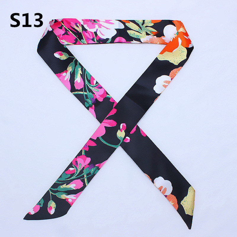 47 Warna Merek Bandana Kecil T - Scarf Silk Square ulasan dan harga