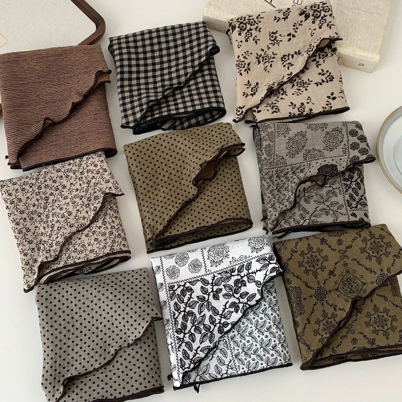 Syal Segitiga Motif Bunga Arti - Ascot Neck Scarf ulasan dan harga