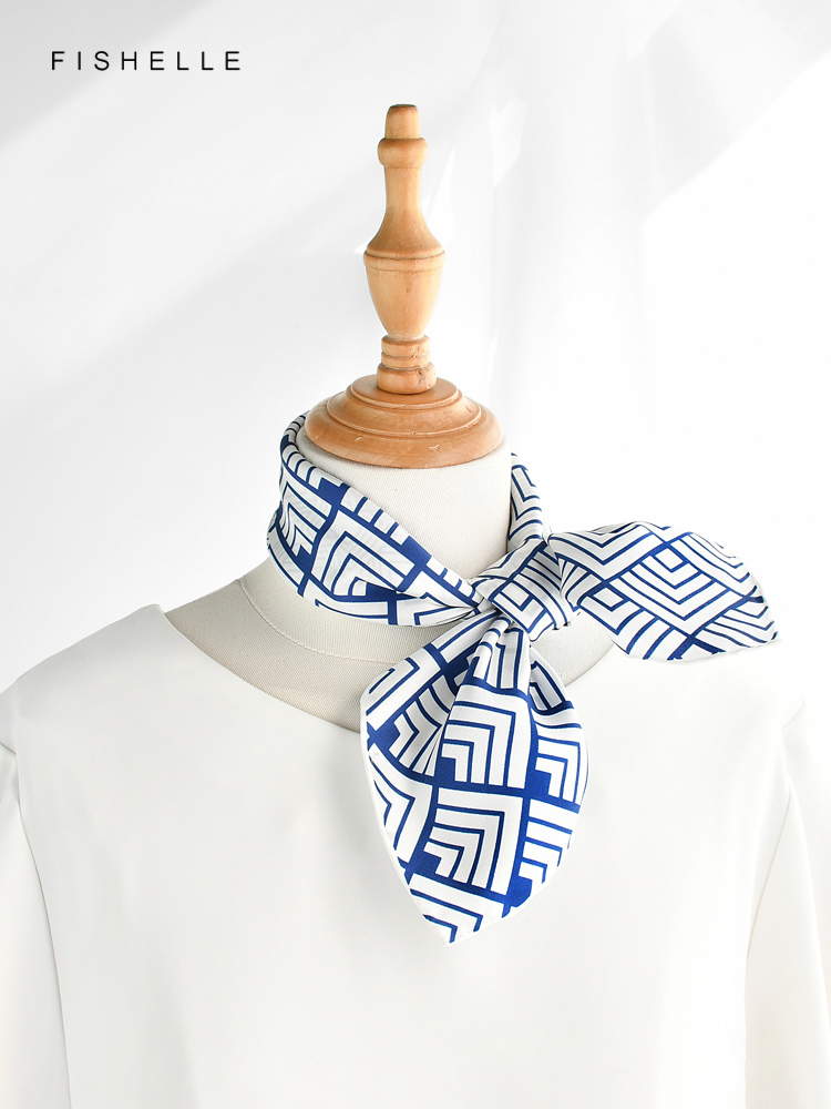 Cina Klasik Biru Putih Porsele - Ascot Neck Scarf ulasan dan harga