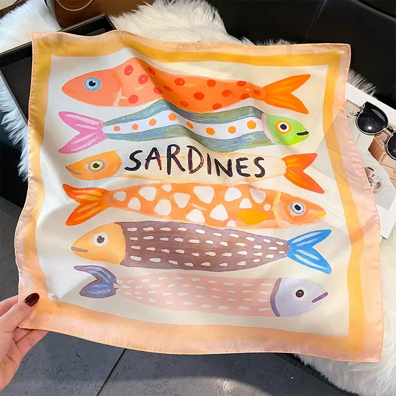 Syal Kepala Sutra Motif Ikan P - Scarf Silk Square ulasan dan harga